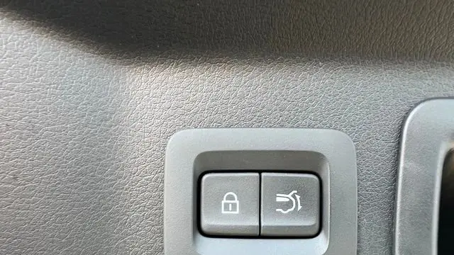 2025 Mazda CX-70 Plug-in Hybrid Premium Plus