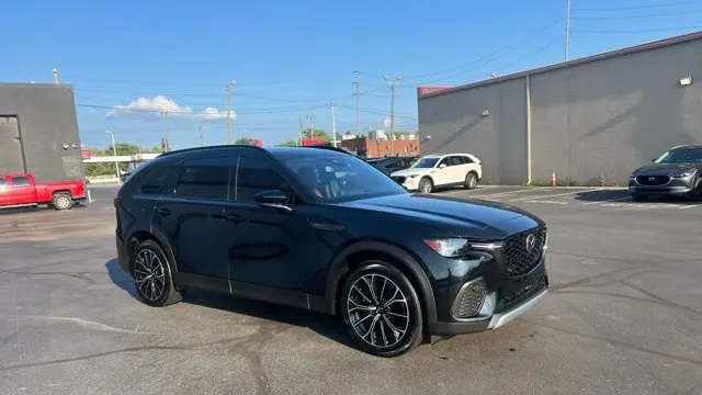 Preowned 2025 Mazda CX-70 Plug-in Hybrid Premium Plus for Sale