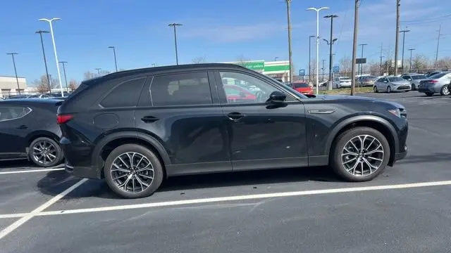 2025 Mazda CX-70 Plug-in Hybrid Premium Plus