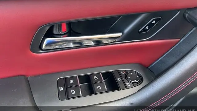 2025 Mazda CX-70 Plug-in Hybrid Premium Plus