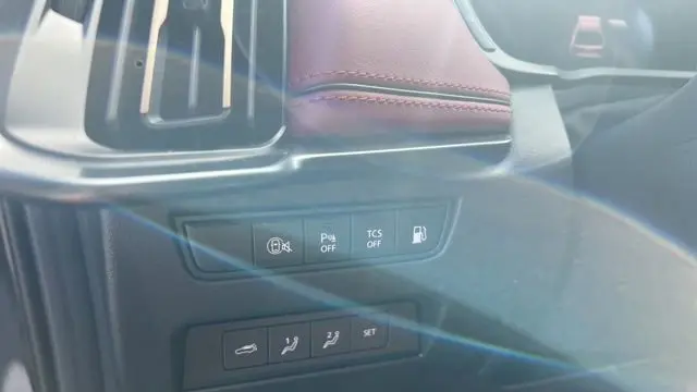 2025 Mazda CX-70 Plug-in Hybrid Premium Plus