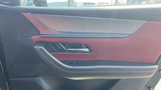 2025 Mazda CX-70 Plug-in Hybrid Premium Plus