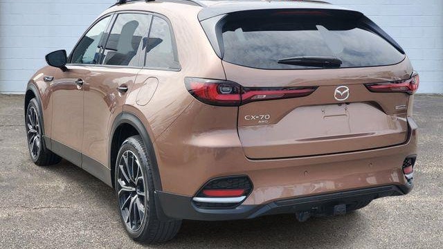 2025 Mazda CX-70 Plug-in Hybrid Premium Plus