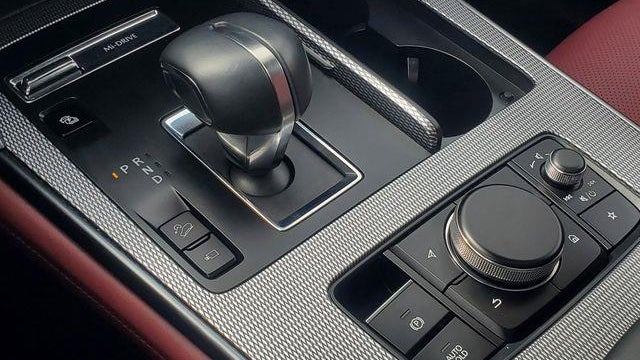 2025 Mazda CX-70 Plug-in Hybrid Premium Plus