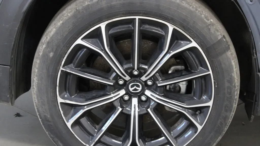2025 Mazda CX-70 Plug-in Hybrid Premium Plus