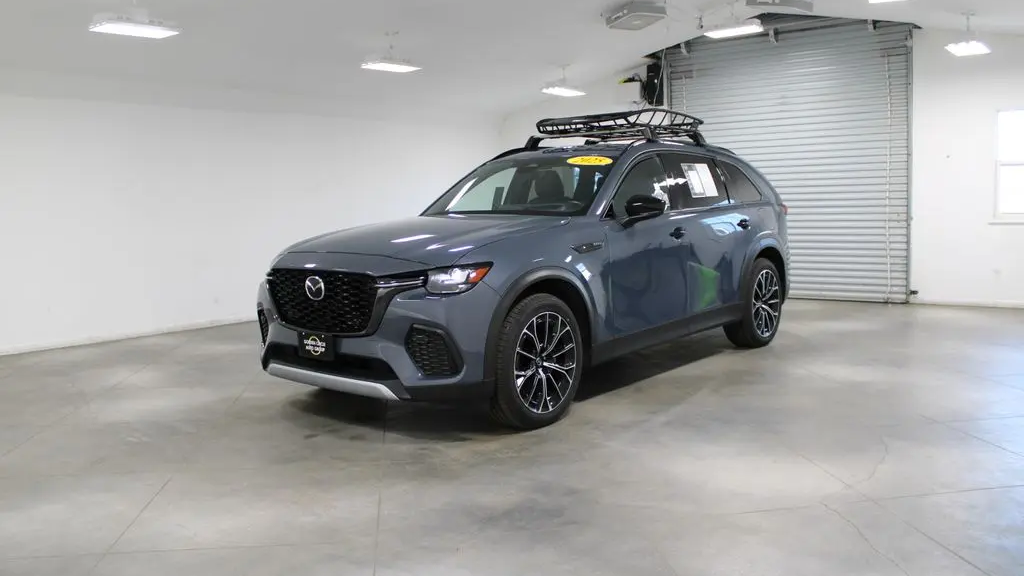 2025 Mazda CX-70 Plug-in Hybrid Premium Plus