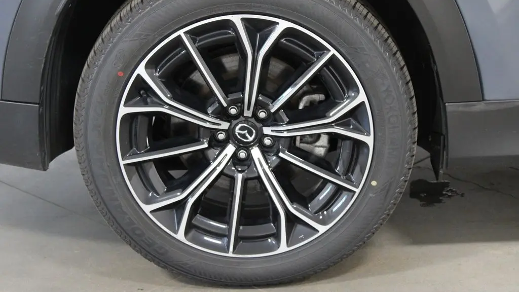 2025 Mazda CX-70 Plug-in Hybrid Premium Plus
