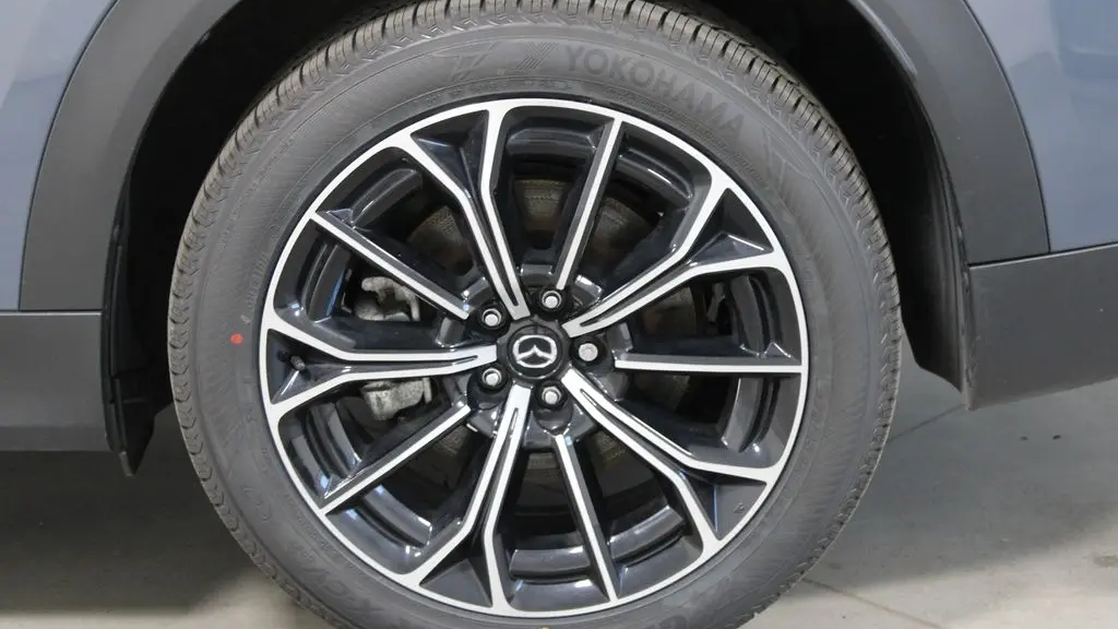 2025 Mazda CX-70 Plug-in Hybrid Premium Plus