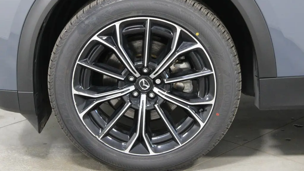 2025 Mazda CX-70 Plug-in Hybrid Premium Plus