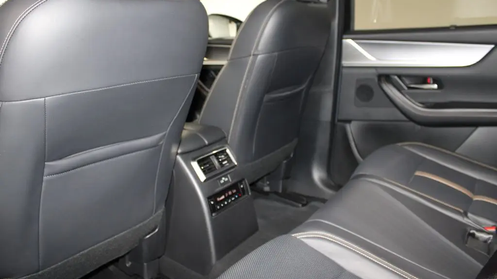 2025 Mazda CX-70 Plug-in Hybrid Premium Plus