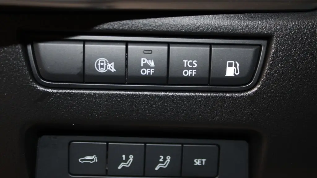 2025 Mazda CX-70 Plug-in Hybrid Premium Plus