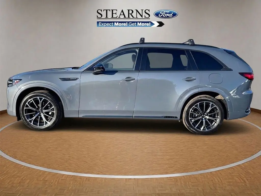 2025 MAZDA CX-7 - $40,000