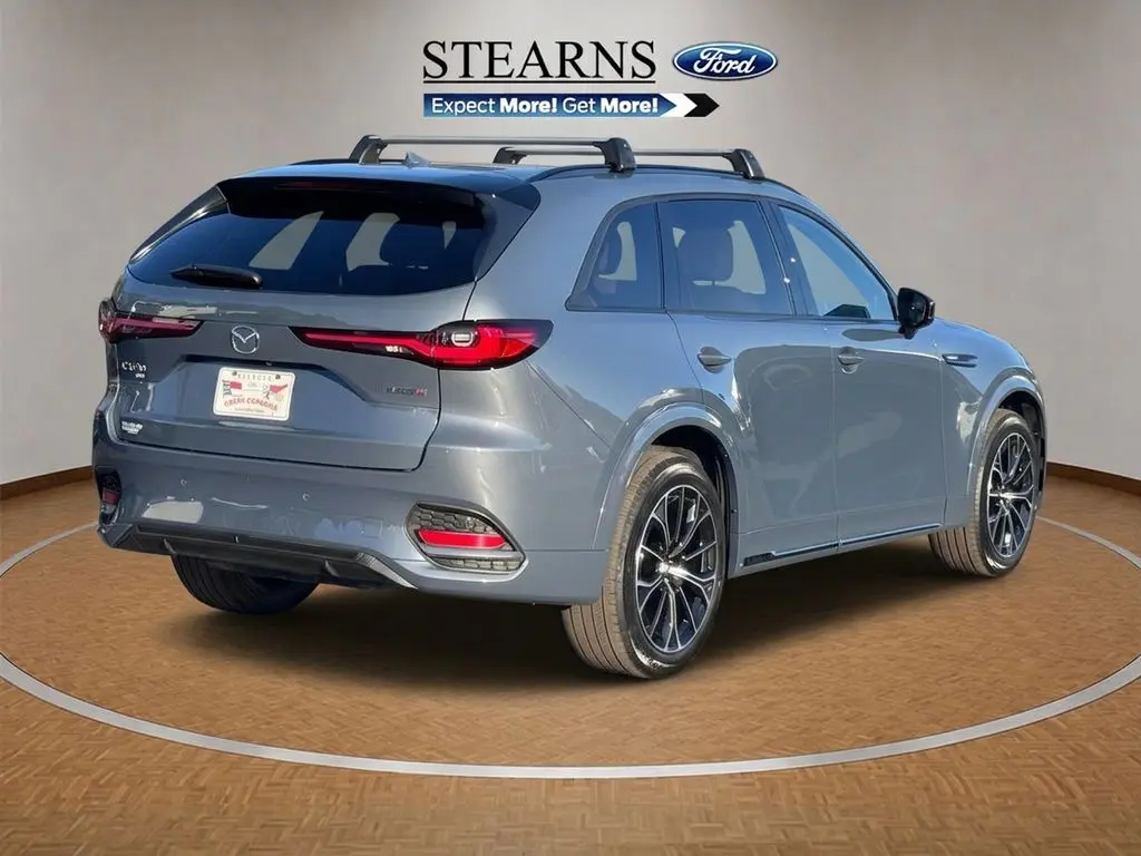 2025 MAZDA CX-7 - $40,000