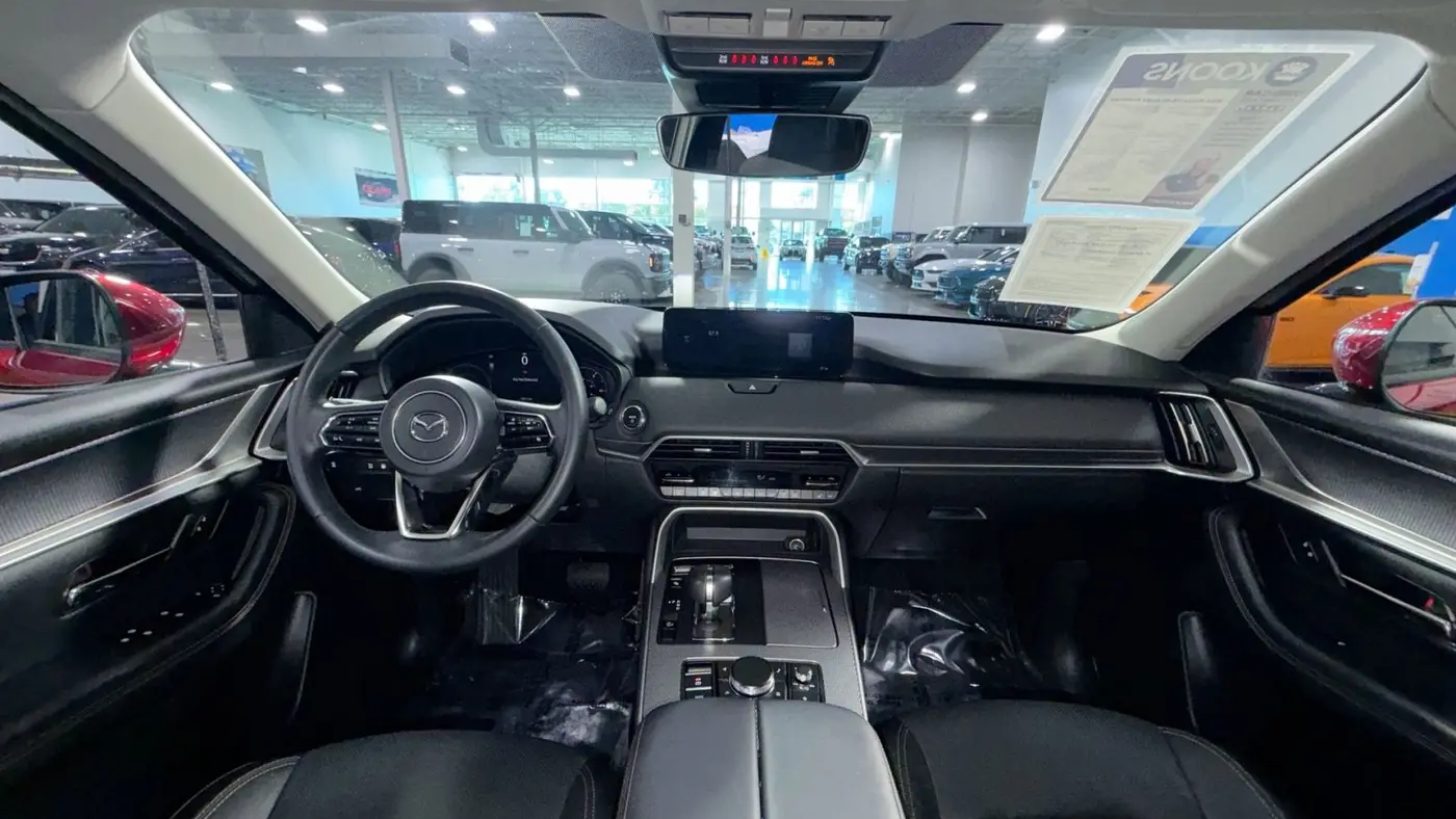 2024 Mazda CX-90 Plug-in Hybrid Preferred
