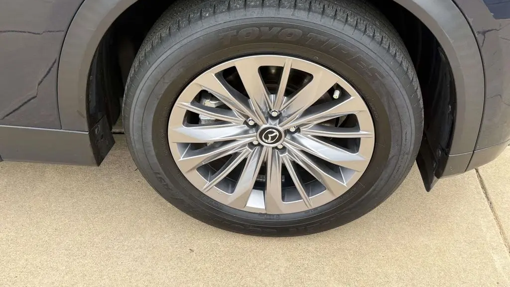 2024 Mazda CX-90 Plug-in Hybrid Preferred