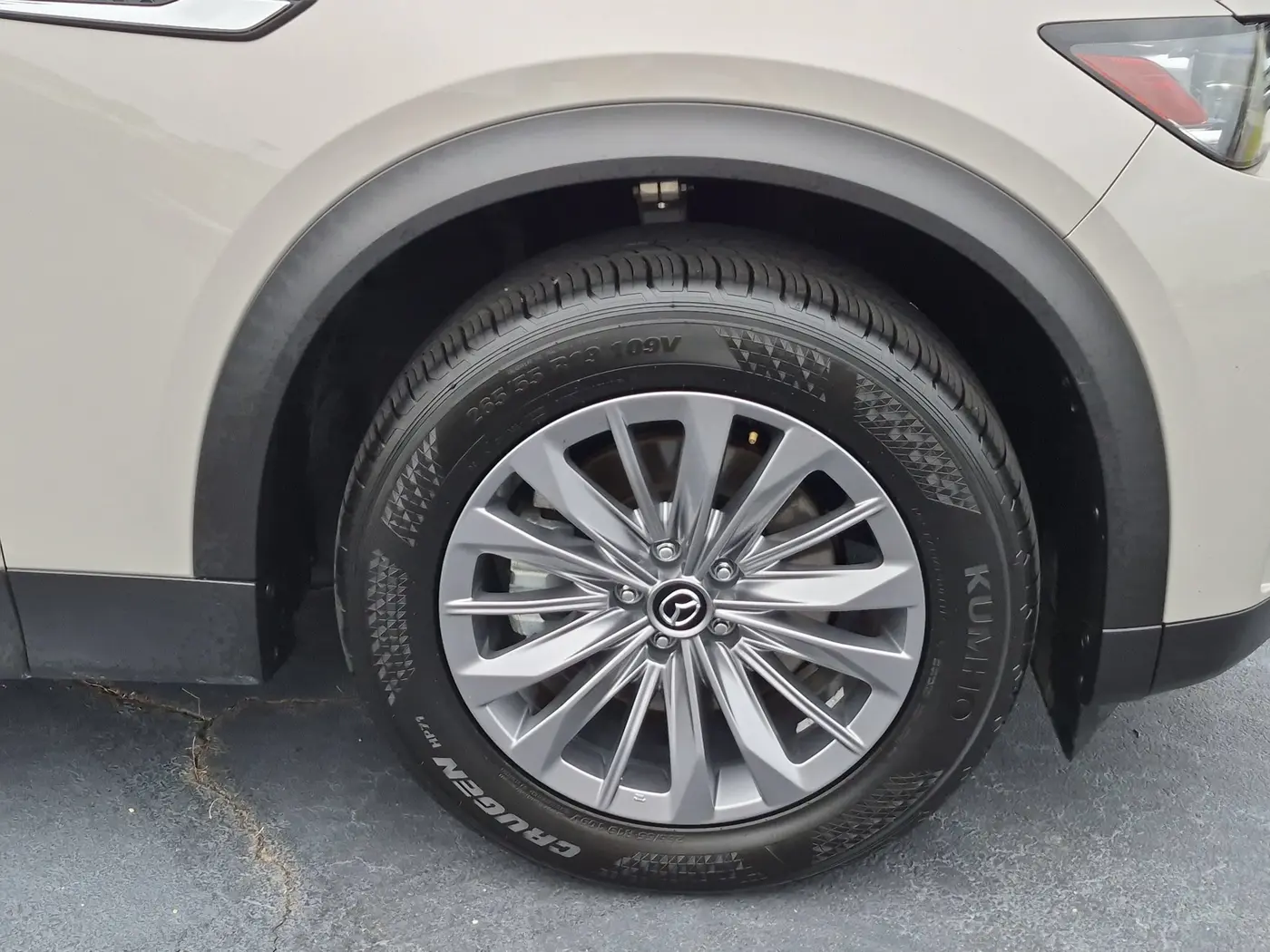 2025 MAZDA CX-9 - $28,675