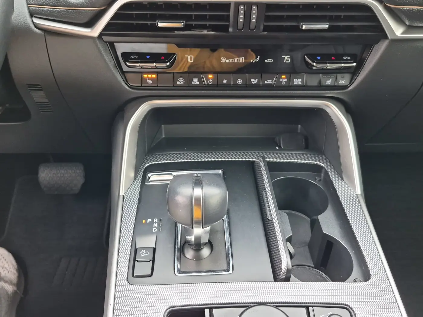 2025 MAZDA CX-9 - $28,675