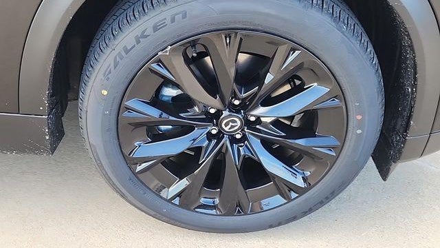 2025 Mazda CX-90 Plug-in Hybrid Premium Sport