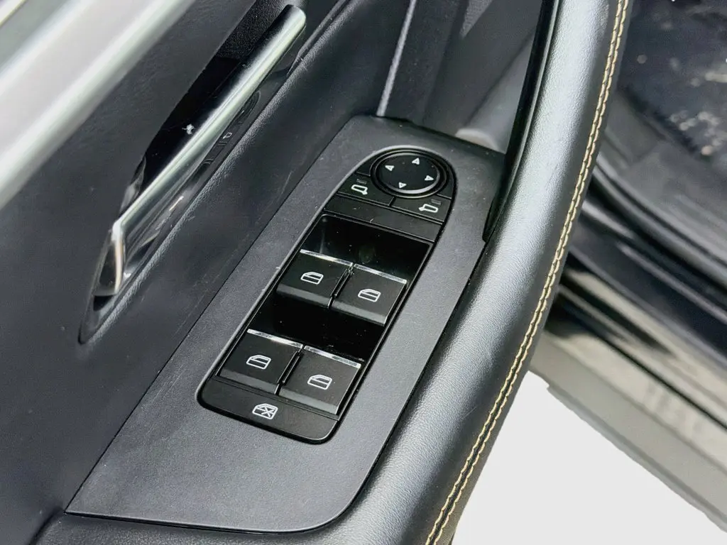 2025 MAZDA CX-9 - $28,789