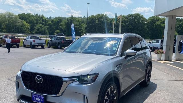 2024 Mazda CX-90 Plug-in Hybrid Premium