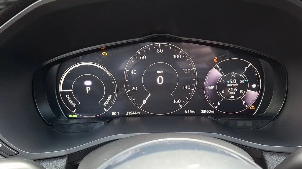 2024 Mazda CX-90 Plug-in Hybrid Premium