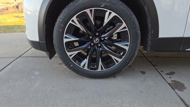 2026 Mazda CX-90 Plug-in Hybrid Premium Plus