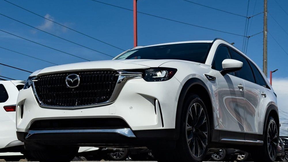 2024 Mazda CX-90 Plug-in Hybrid Premium Plus