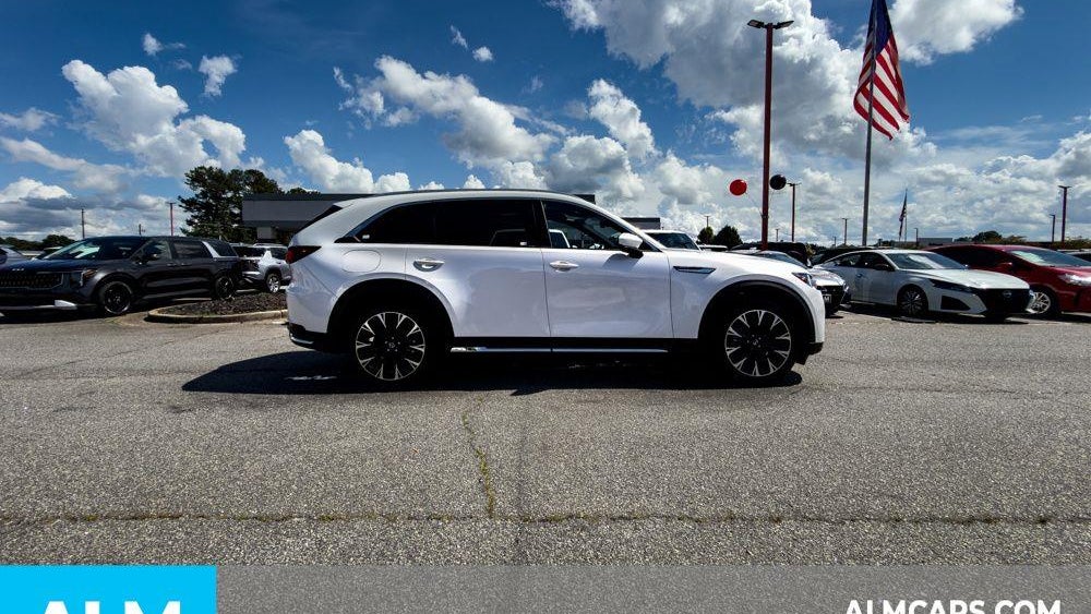 2024 Mazda CX-90 Plug-in Hybrid Premium Plus