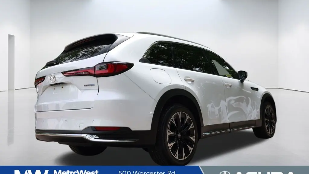 2024 Mazda CX-90 Plug-in Hybrid Premium Plus