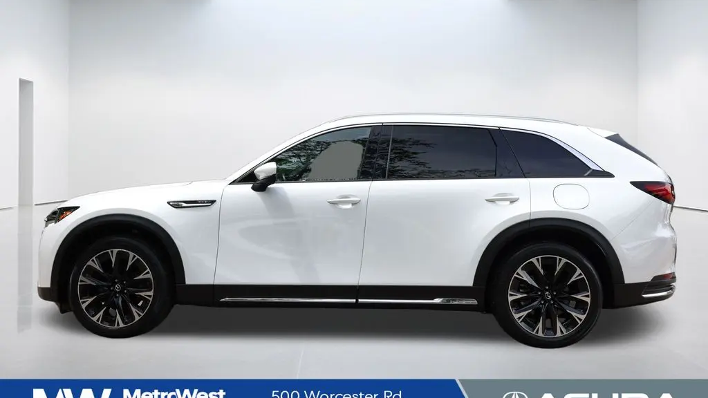 2024 Mazda CX-90 Plug-in Hybrid Premium Plus
