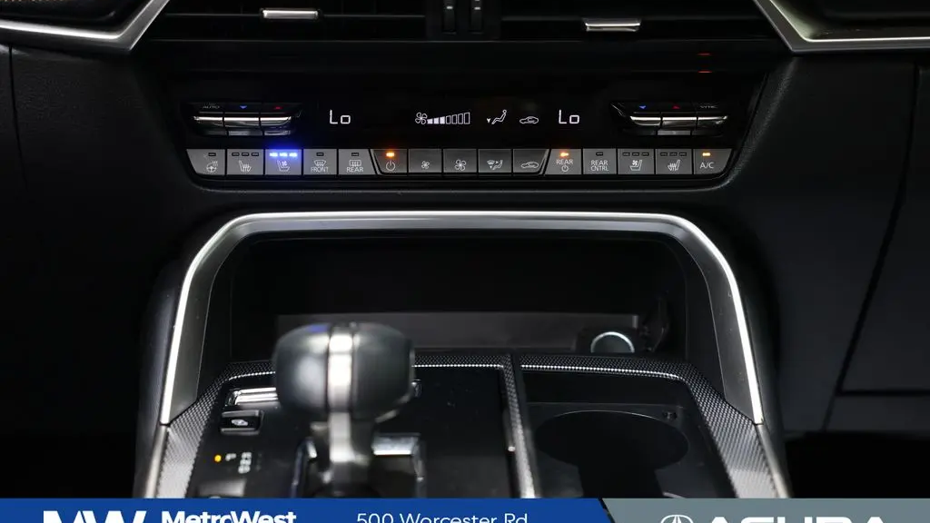 2024 Mazda CX-90 Plug-in Hybrid Premium Plus