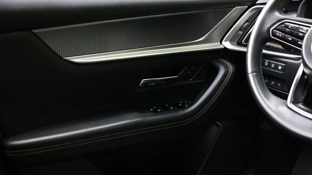 2024 Mazda CX-90 Plug-in Hybrid Premium Plus
