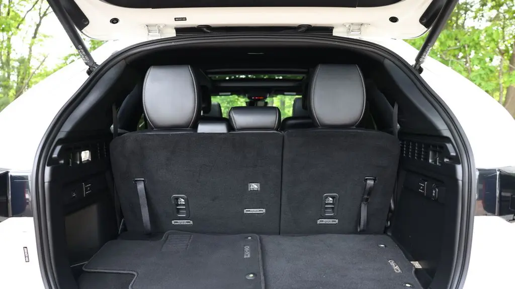 2024 Mazda CX-90 Plug-in Hybrid Premium Plus