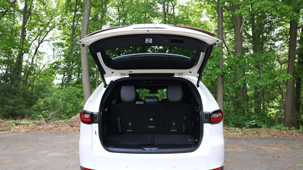 2024 Mazda CX-90 Plug-in Hybrid Premium Plus