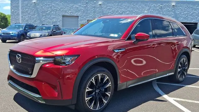 2024 Mazda CX-90 Plug-in Hybrid Premium Plus