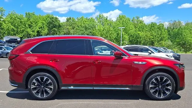 2024 Mazda CX-90 Plug-in Hybrid Premium Plus