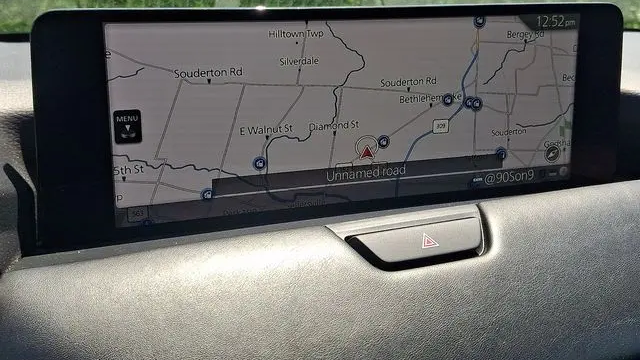 2024 Mazda CX-90 Plug-in Hybrid Premium Plus