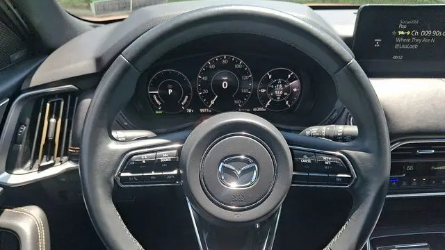 2024 Mazda CX-90 Plug-in Hybrid Premium Plus