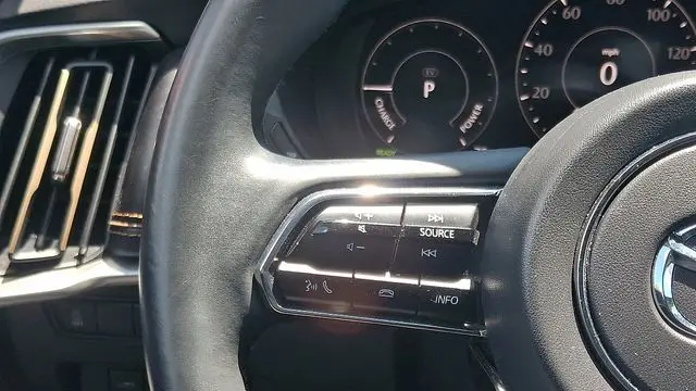 2024 Mazda CX-90 Plug-in Hybrid Premium Plus