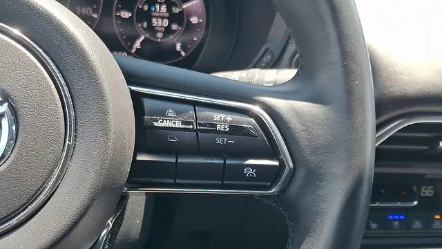 2024 Mazda CX-90 Plug-in Hybrid Premium Plus