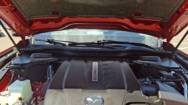 2024 Mazda CX-90 Plug-in Hybrid Premium Plus