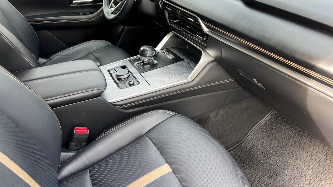 2025 Mazda CX-90 Plug-in Hybrid Premium Plus