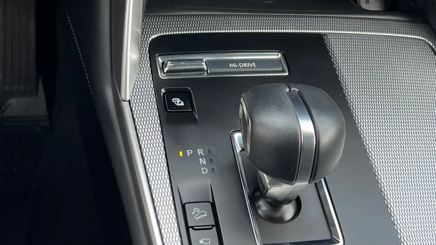 2025 Mazda CX-90 Plug-in Hybrid Premium Plus