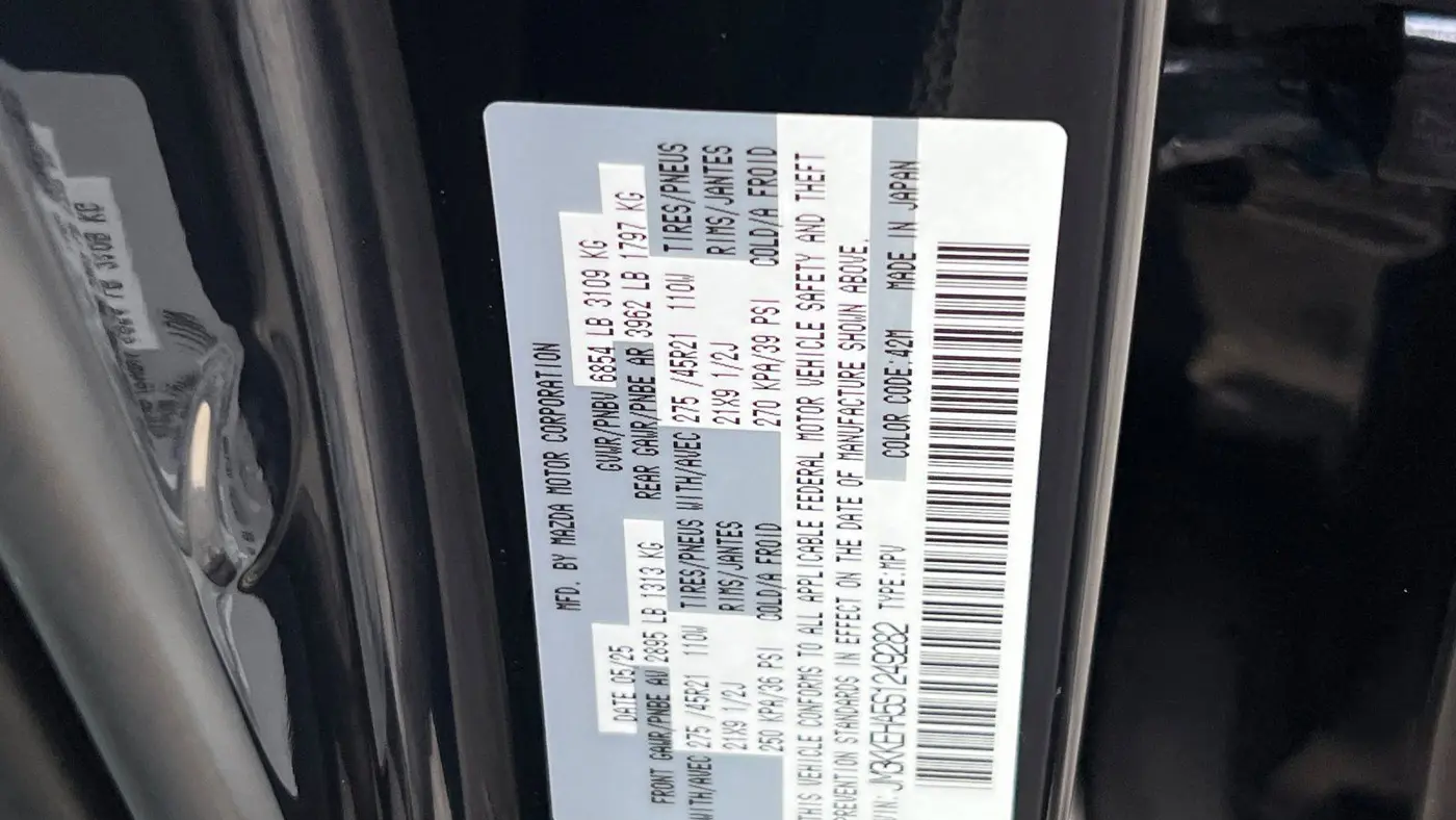 2025 Mazda CX-90 Plug-in Hybrid Premium Plus