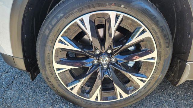2025 Mazda CX-90 Plug-in Hybrid Premium Plus
