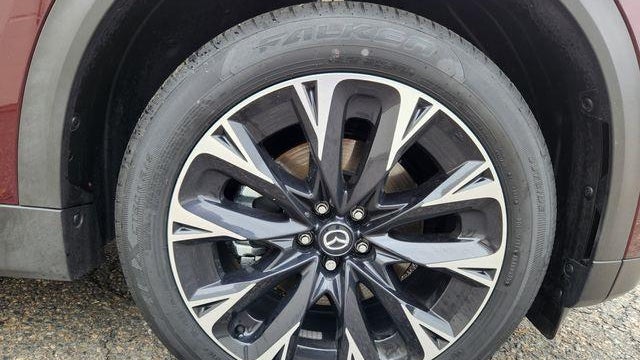 2025 Mazda CX-90 Plug-in Hybrid Premium Plus