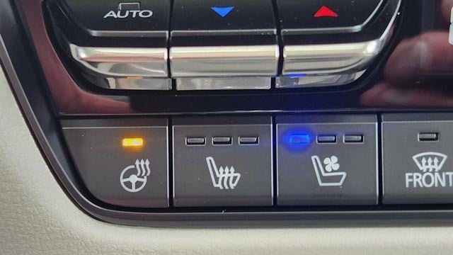 2025 Mazda CX-90 Plug-in Hybrid Premium Plus