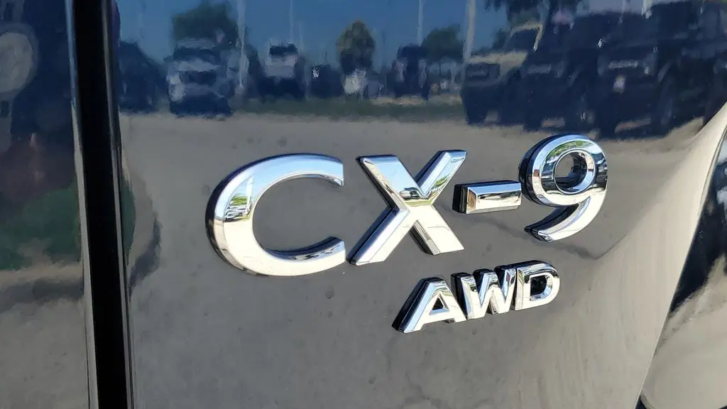 2023 Mazda CX-9 Touring Plus