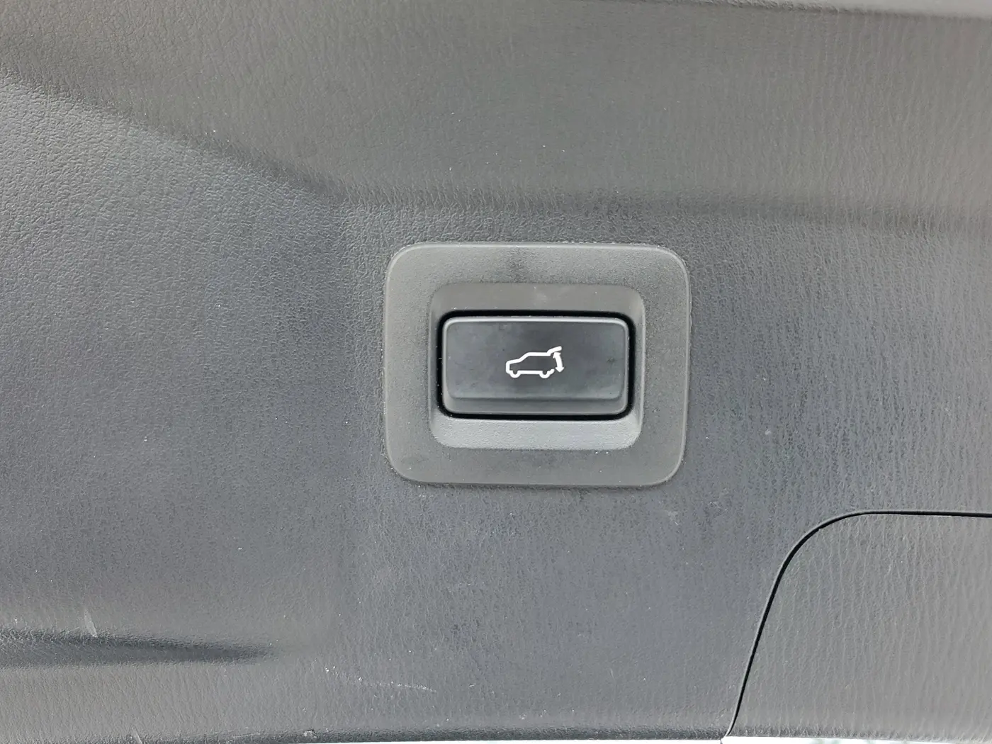 2023 MAZDA CX-9 - $23,990