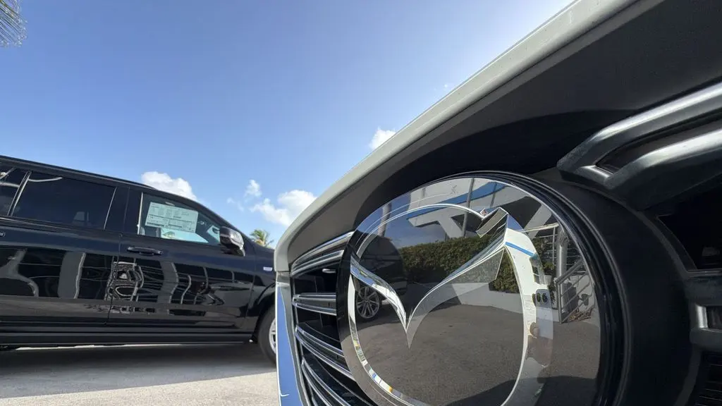 2022 Mazda CX-9 Sport